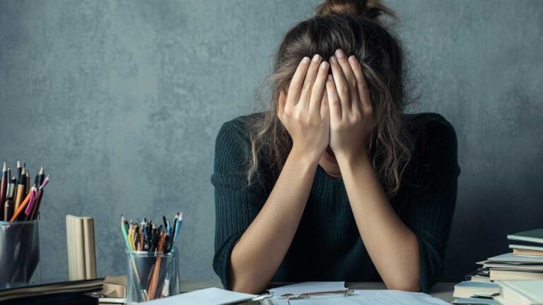 aide précarité étudiant aix marseille