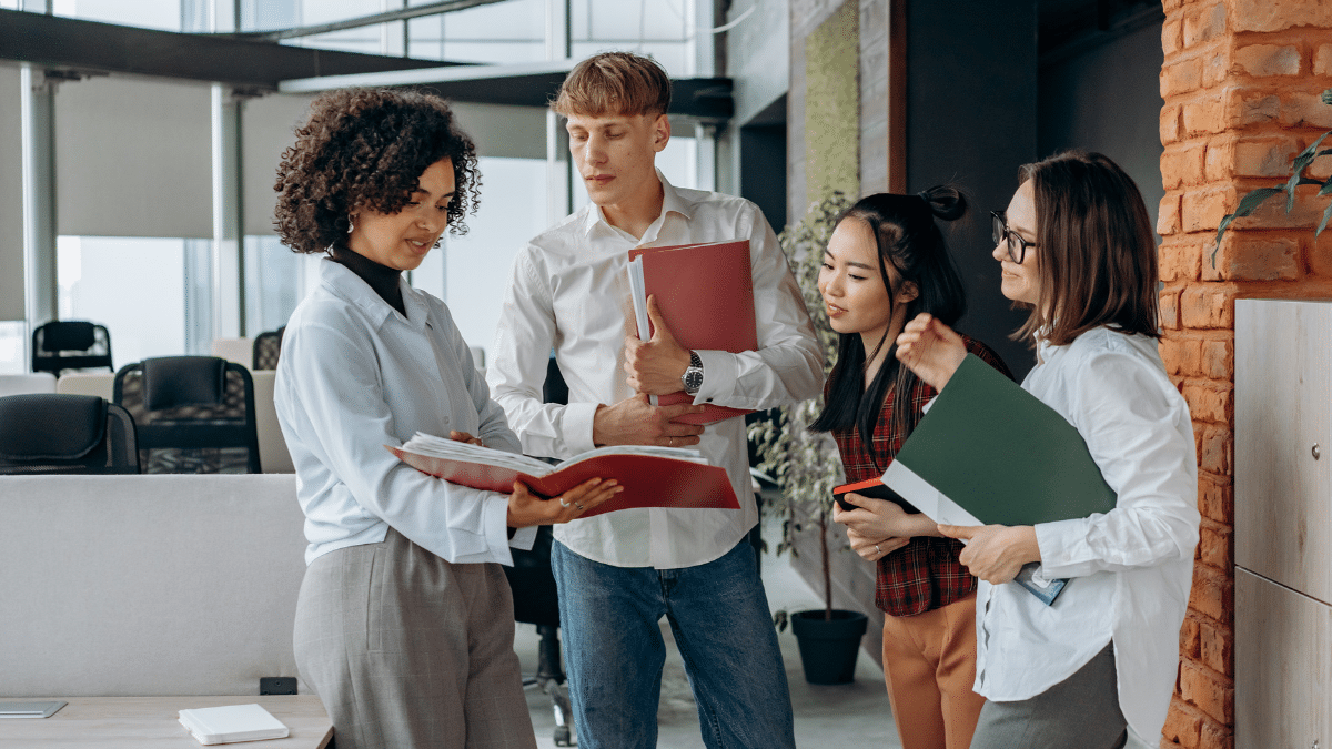 Les salaires de vos collègues au bureau