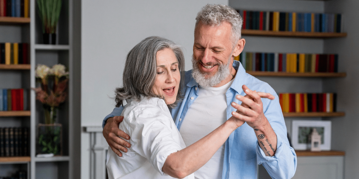 couple de senior qui vie bien
