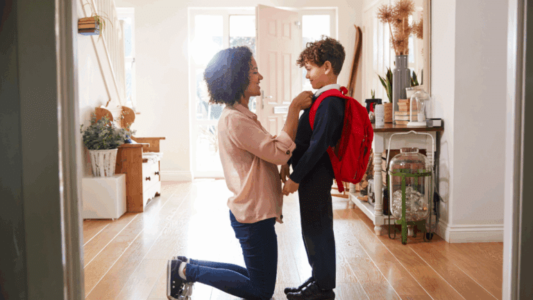 Rentrée scolaire 2025, des milliers de familles soulagées par un virement de 452€