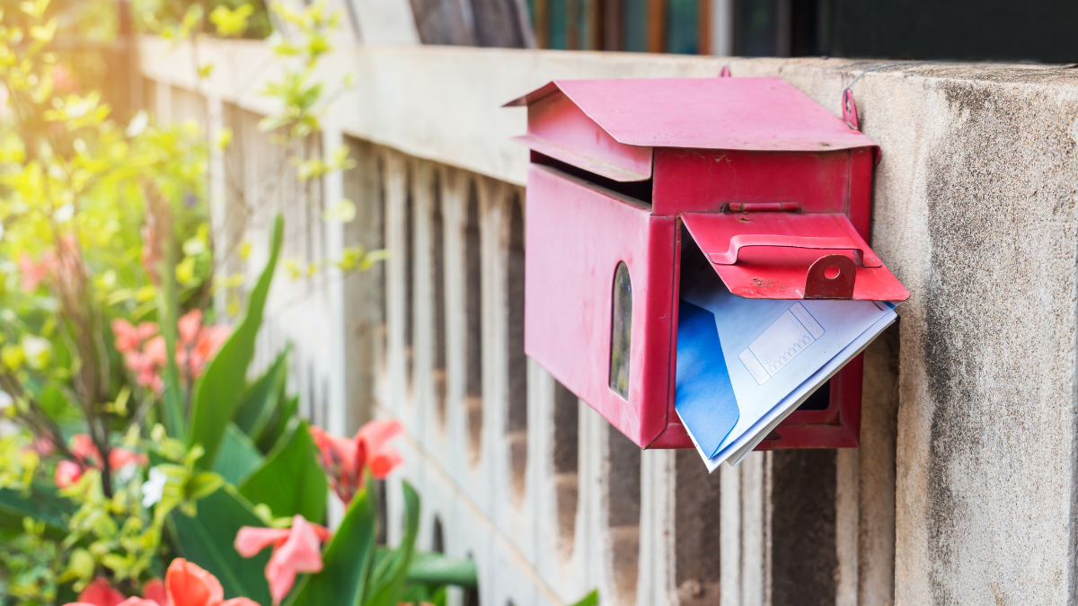 Une boîte aux lettres pleines durant des jours, gare aux squatteurs durant les vacances