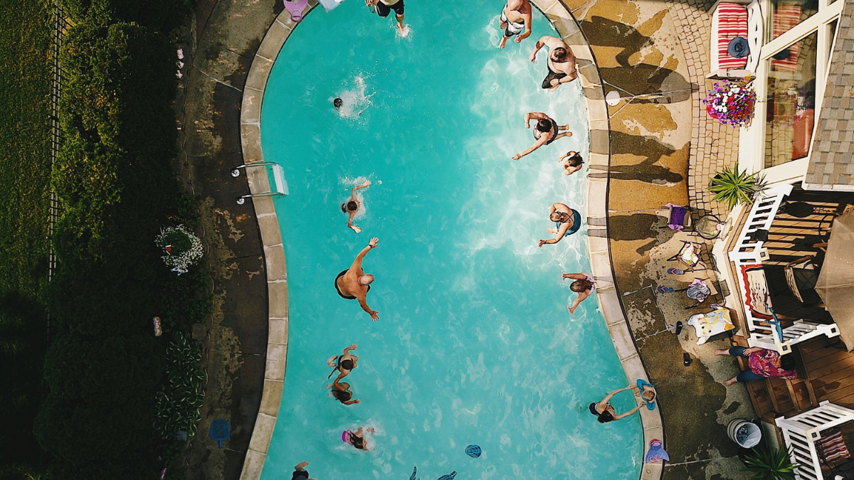 Piscine non déclarée, le fisc voit du ciel