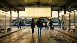 horaires de navette gare routiere Aix Marseille panneau lumineux